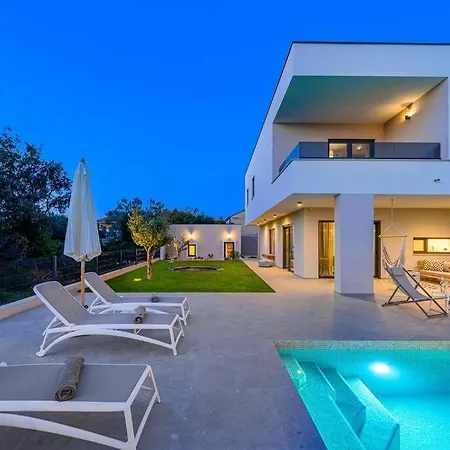 Villa Stella Aurea By Istrialux *