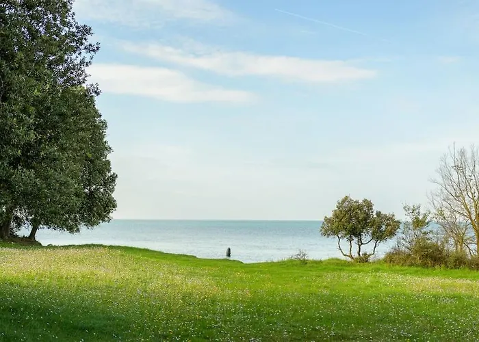 Stella Aurea By Istrialux